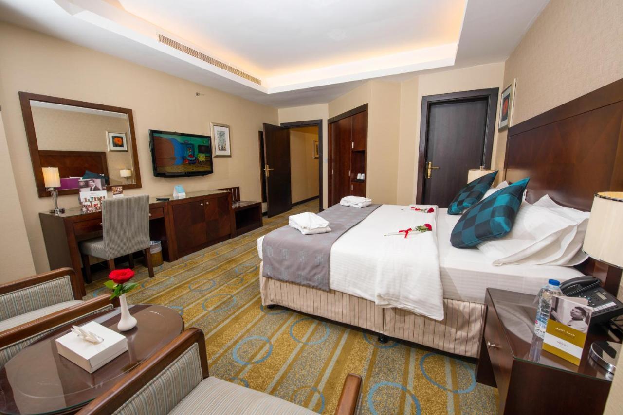 Mercure Jeddah Al Hamra Екстериор снимка