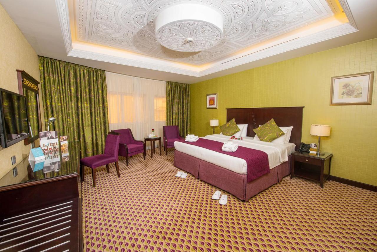 Mercure Jeddah Al Hamra Екстериор снимка